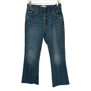 Abercrombie & Fitch The Kick Flare Ultra High Rise Med. Wash Button Fly jeans 29